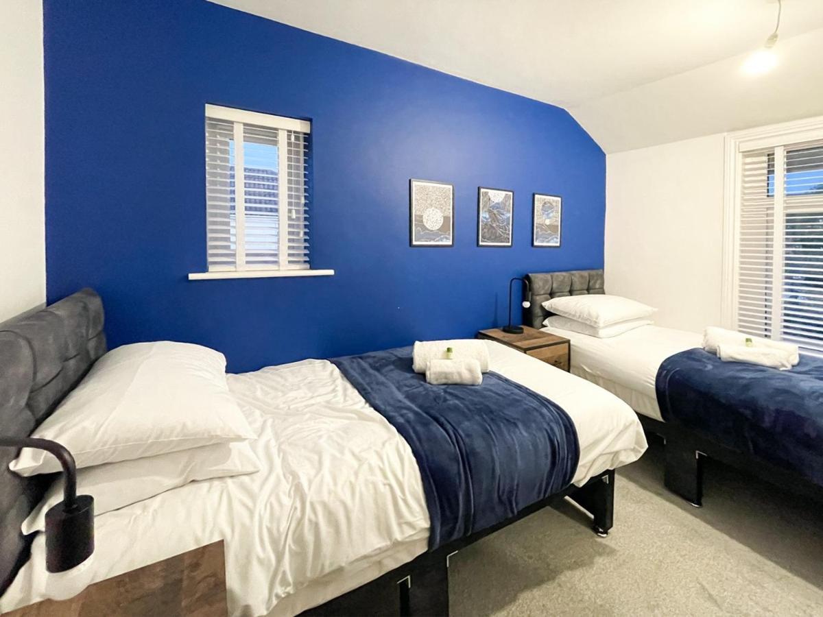 Shrivenham - Spacious Home, High Speed Wi-fi, Free Parking, Garden Swindon